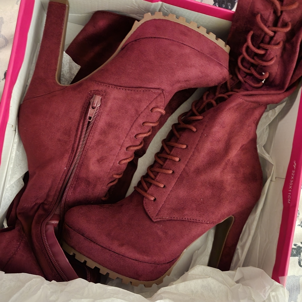Shoe dazzle Remi over the knee platform boots